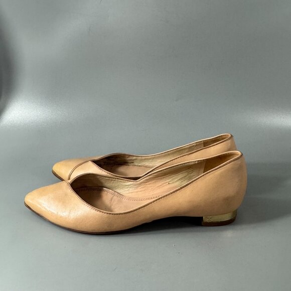 Tory Burch Pointed-Toe Ballerina Cream Leather Flats with Gold Heel, Size 8.5 - Picture 6 of 15